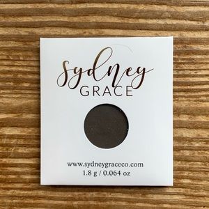 💰5/$25💰🎉HP🎉 New Sydney Grace Enchantment Eyeshadow